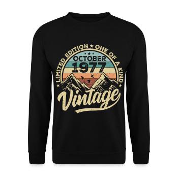 October 1977 Birthday 1977 Born October 1977 - Unisex Sweatshirt - black - Front - Alina (178cm) & Michal (187cm)