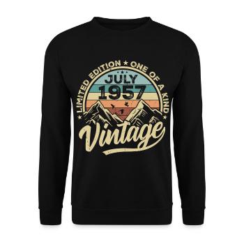 Geboren Im Juli 1957 Jahrgang Geburtstag Juli 1957 - Unisex Pullover - Schwarz - Vorne - Alina (178cm) & Michal (187cm)