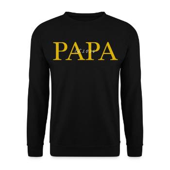 Papa Est. 2026 Vater Geburt Vatertag Geburtstag - Unisex Pullover - Schwarz - Vorne - Alina (178cm) & Michal (187cm)