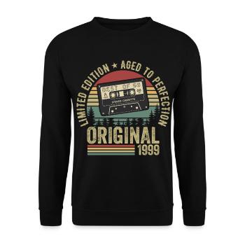 1999 Vintage Vintage 1999 Birthday 1999 Retro - Unisex Sweatshirt - black - Front - Alina (178cm) & Michal (187cm)