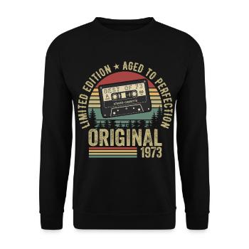 1973 Vintage Millésime 1973 Anniversaire 1973 Rétro - Sweat-shirt Unisexe - noir - Devant - Alina (178cm) & Michal (187cm)