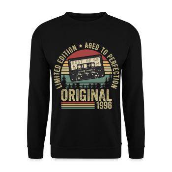 1996 Jahrgang Vintage 1996 Geburtstag 1996 Retro - Unisex Pullover - Schwarz - Vorne - Alina (178cm) & Michal (187cm)