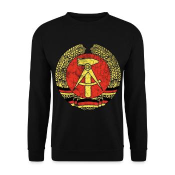 DDR retro Logo Deutschland DDR - Unisex Pullover - Schwarz - Vorne - Alina (178cm) & Michal (187cm)