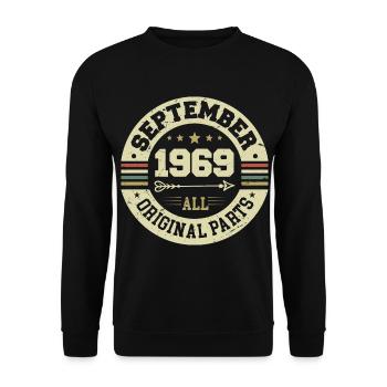 55th birthday 1969 Legendary since September 1969 - Unisex Sweatshirt - black - Front - Alina (178cm) & Michal (187cm)