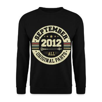 12th Birthday 2012 Legendary since September 2012 - Unisex Sweatshirt - black - Front - Alina (178cm) & Michal (187cm)