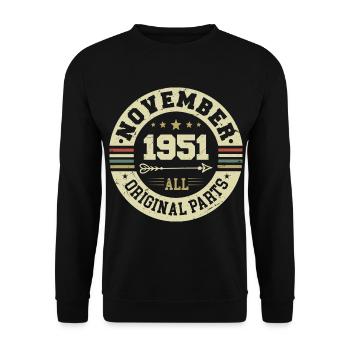 Vintage November 1951 - Birthday November 1951 - Unisex Sweatshirt - black - Front - Alina (178cm) & Michal (187cm)