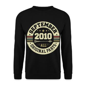 14th Birthday 2010 Legendary since September 2010 - Unisex Sweatshirt - black - Front - Alina (178cm) & Michal (187cm)