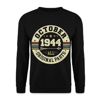 Legendary since October 1944 Birthday October 1944 - Unisex Sweatshirt - black - Front - Alina (178cm) & Michal (187cm)