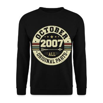 Legendary since October 2007 Birthday October 2007 - Unisex Sweatshirt - black - Front - Alina (178cm) & Michal (187cm)