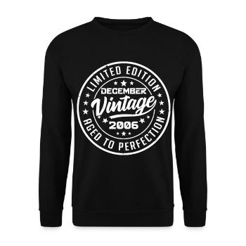 December 2006 Retro Vintage Gift December 2006 - Unisex Sweatshirt - black - Front - Alina (178cm) & Michal (187cm)