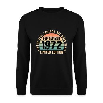 Né en 1972 Tee Vintage Legend Né en septembre - Sweat-shirt Unisexe - noir - Devant - Alina (178cm) & Michal (187cm)