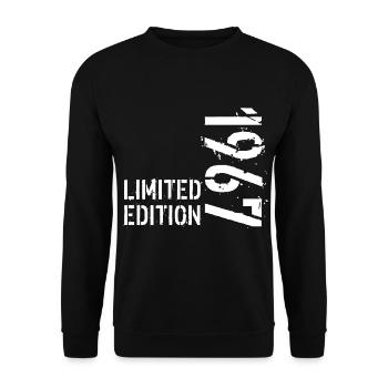 LIMITIERTE EDITION 1967 - Unisex Pullover - Schwarz - Vorne - Alina (178cm) & Michal (187cm)