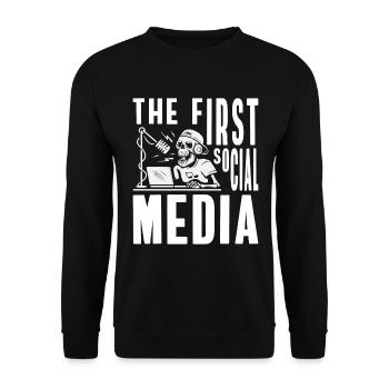 Moderator Announcement Job - Unisex Sweatshirt - black - Front - Alina (178cm) & Michal (187cm)