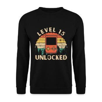Level 15 freigeschaltet - Unisex Pullover - Schwarz - Vorne - Alina (178cm) & Michal (187cm)