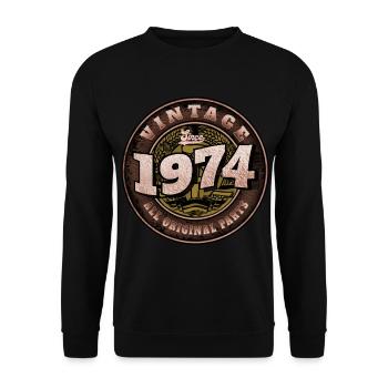 51. Geburtstag Vintage 1974 DDR Geschenk - Unisex Pullover - Schwarz - Vorne - Alina (178cm) & Michal (187cm)