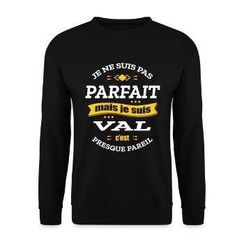 VAL PARFAIT - PRENOM VAL - Sweat-shirt Unisexe - noir - Devant - Alina (178cm) & Michal (187cm)