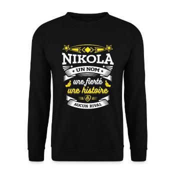 NIKOLA UN NOM UNE FIERTÉ AUCUN RIVAL - Sweat-shirt Unisexe - noir - Devant - Alina (178cm) & Michal (187cm)