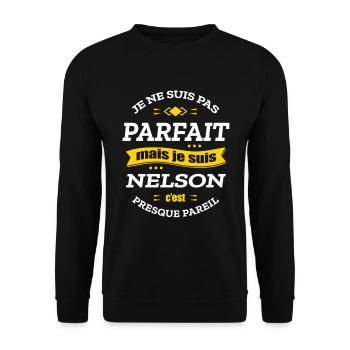 NELSON PARFAIT - PRENOM NELSON - Sweat-shirt Unisexe - noir - Devant - Alina (178cm) & Michal (187cm)