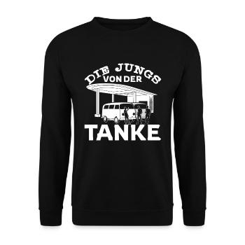 Die Jungs von der Tanke Geschenk lustig Spruch - Unisex Pullover - Schwarz - Vorne - Alina (178cm) & Michal (187cm)