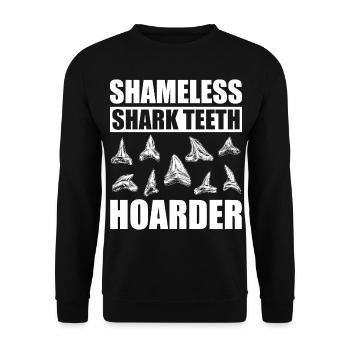 Collecting fossilized shark teeth | Gifts - Unisex Sweatshirt - black - Front - Alina (178cm) & Michal (187cm)