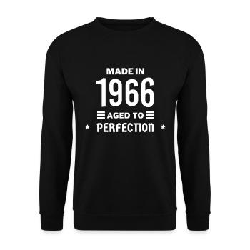 Made in aged to perfection 1966 - Unisex Sweatshirt - black - Front - Alina (178cm) & Michal (187cm)