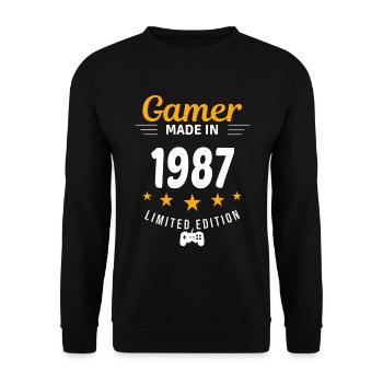 Gamer aus dem Jahr 1987 - Unisex Pullover - Schwarz - Vorne - Alina (178cm) & Michal (187cm)
