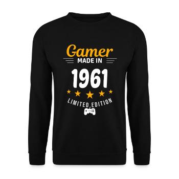 Gamer aus dem Jahr 1961 - Unisex Pullover - Schwarz - Vorne - Alina (178cm) & Michal (187cm)