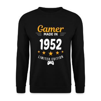 Gamer aus dem Jahr 1952 - Unisex Pullover - Schwarz - Vorne - Alina (178cm) & Michal (187cm)