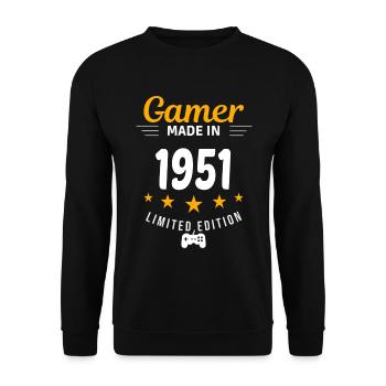 Gamer aus dem Jahr 1951 - Unisex Pullover - Schwarz - Vorne - Alina (178cm) & Michal (187cm)