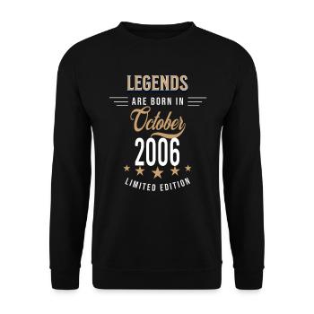 Legenden werden im Oktober 2006 geboren - Unisex Pullover - Schwarz - Vorne - Alina (178cm) & Michal (187cm)