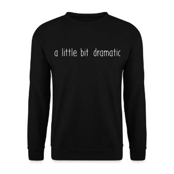 Dramatischer Schriftzug mit weichen Konturen - Unisex Pullover - Schwarz - Vorne - Alina (178cm) & Michal (187cm)