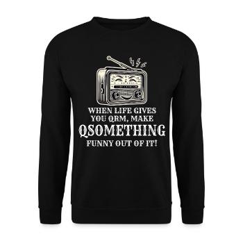 Vintage Radio Aesthetic with a Humorous QSOmething - Unisex Sweatshirt - black - Front - Alina (178cm) & Michal (187cm)