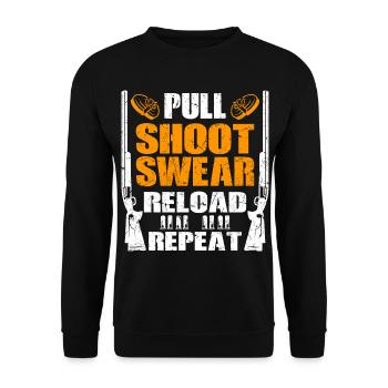 Ja ich schieße wie ein Mädchen | Skeet Geschenke - Unisex Pullover - Schwarz - Vorne - Alina (178cm) & Michal (187cm)