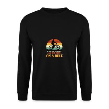 Unterschätzen Sie nie lustiges Zitat eines alten M - Unisex Pullover - Schwarz - Vorne - Alina (178cm) & Michal (187cm)
