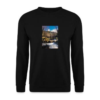 Forest River Wasserfall - Unisex Pullover - Schwarz - Vorne - Alina (178cm) & Michal (187cm)