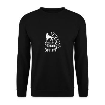 Immer an meiner Seite, Hund, Hundebesitzer, Pfote - Unisex Pullover - Schwarz - Vorne - Alina (178cm) & Michal (187cm)