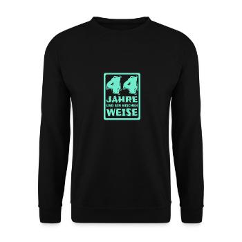 Alter 44 - Unisex Pullover - Schwarz - Vorne - Alina (178cm) & Michal (187cm)