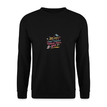 20 Jahre später und ich habe ihn noch nicht getötet - Unisex Pullover - Schwarz - Vorne - Alina (178cm) & Michal (187cm)