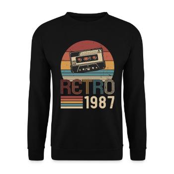 Retro Vintage 1987 Born Birthday Vintage - Unisex Sweatshirt - black - Front - Alina (178cm) & Michal (187cm)