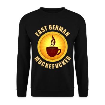 Café DDR muckefuck avec tasse dans un style rétro - Sweat-shirt Unisexe - noir - Devant - Alina (178cm) & Michal (187cm)