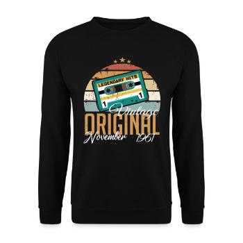 Born in November 1961 Retro - Unisex Sweatshirt - black - Front - Alina (178cm) & Michal (187cm)
