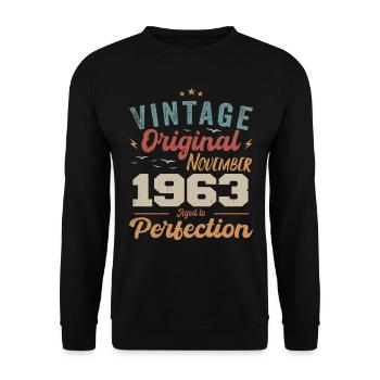 Legendär Seit November 1963 - 1963 - Unisex Pullover - Schwarz - Vorne - Alina (178cm) & Michal (187cm)