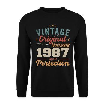 Legendär Seit November 1987 - 1987 - Unisex Pullover - Schwarz - Vorne - Alina (178cm) & Michal (187cm)