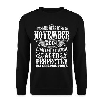 Legendary since November 2004 - 2004 November - Unisex Sweatshirt - black - Front - Alina (178cm) & Michal (187cm)