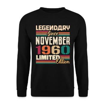 Légendaire depuis novembre 1960 - Cadeau 1960 - Sweat-shirt Unisexe - noir - Devant - Alina (178cm) & Michal (187cm)