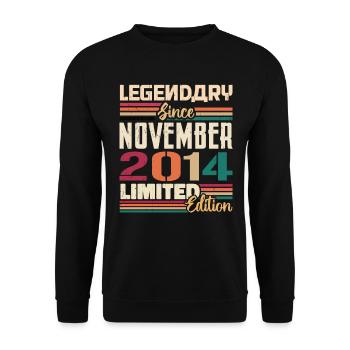 Légendaire depuis novembre 2014 - Cadeau 2014 - Sweat-shirt Unisexe - noir - Devant - Alina (178cm) & Michal (187cm)