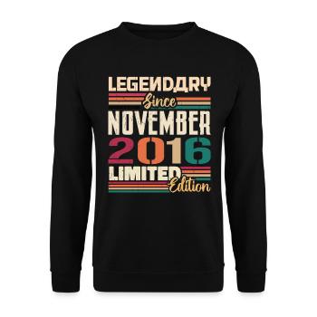 Légendaire depuis novembre 2016 - Cadeau 2016 - Sweat-shirt Unisexe - noir - Devant - Alina (178cm) & Michal (187cm)