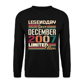 Légendaire depuis décembre 2007 Millésime décembre 2007 - Sweat-shirt Unisexe - noir - Devant - Alina (178cm) & Michal (187cm)
