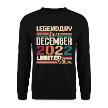 Légendaire depuis décembre 2022 Millésime décembre 2022 - Sweat-shirt Unisexe - noir - Devant - Alina (178cm) & Michal (187cm)