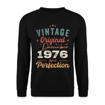 Vintage Geburtstag - Dezember 1976 - Geschenkidee - Unisex Pullover - Schwarz - Vorne - Alina (178cm) & Michal (187cm)